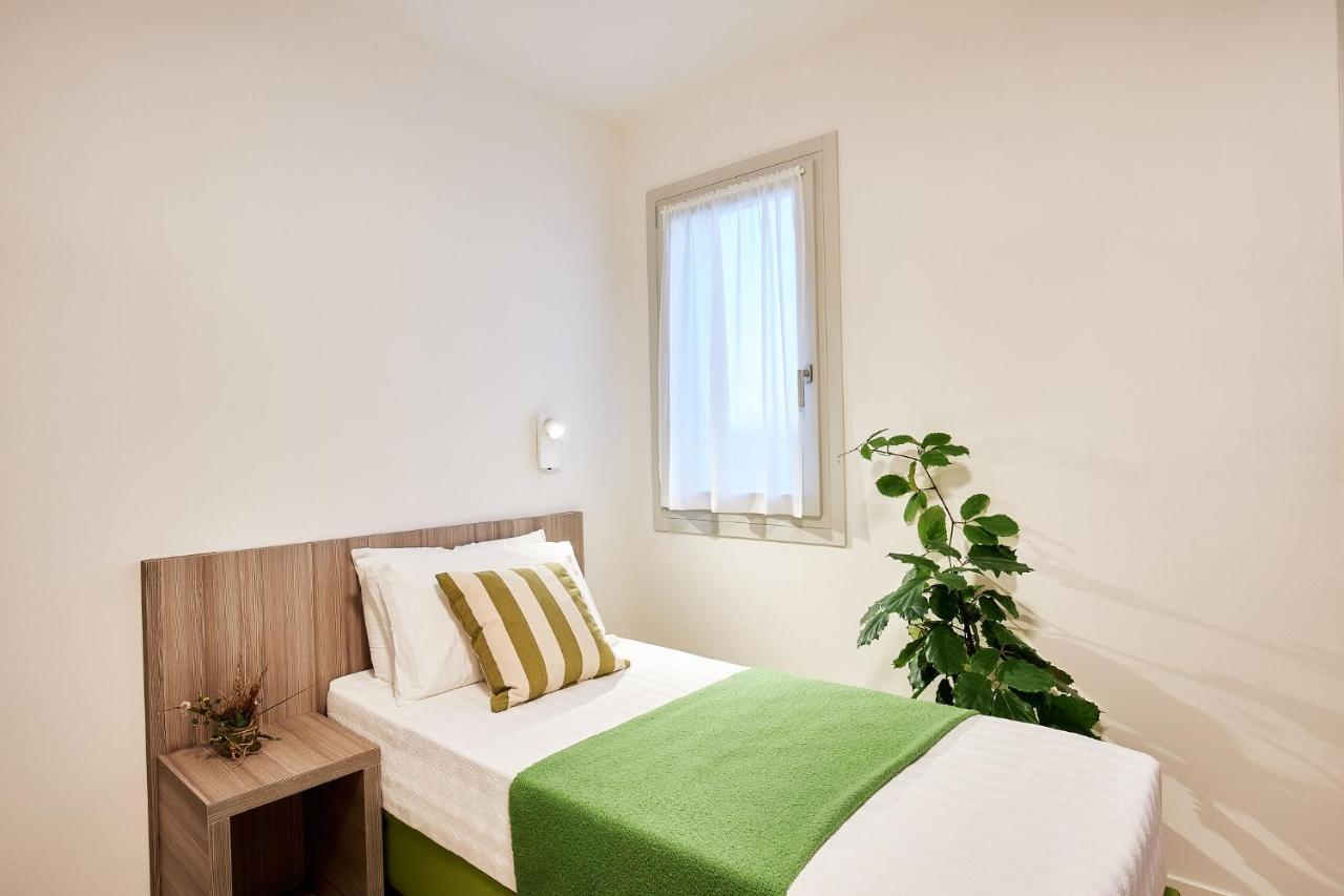 Brussa Horse Oasi Farm stay *